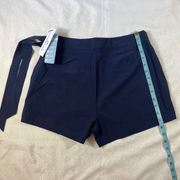 NWT Southern Tide Jourdan Solid Performance Skort, Navy, Size 6 - Picture 12 of 12